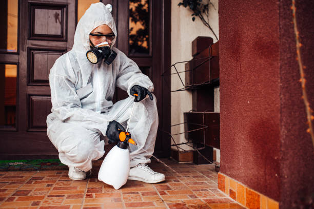 Reliable Mosquito Control contractor in Libertyville, IL by Show Me Pest Control